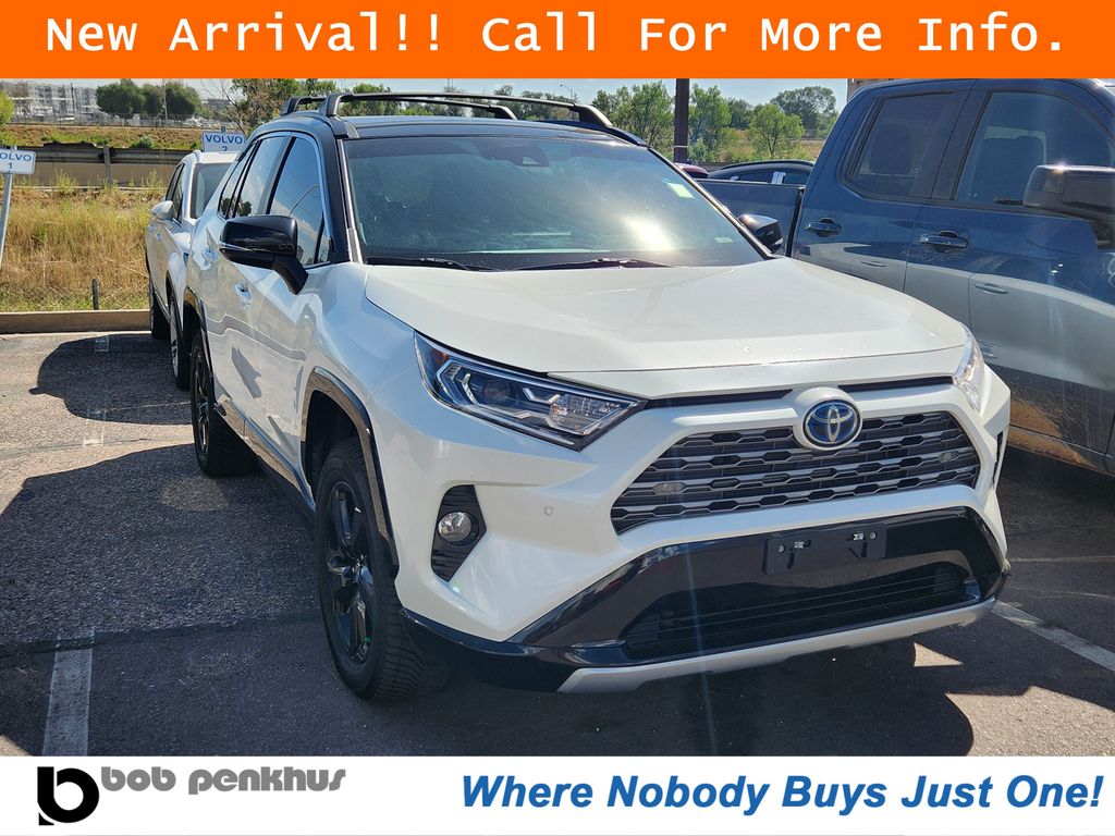2021 Toyota RAV4 Hybrid XSE
