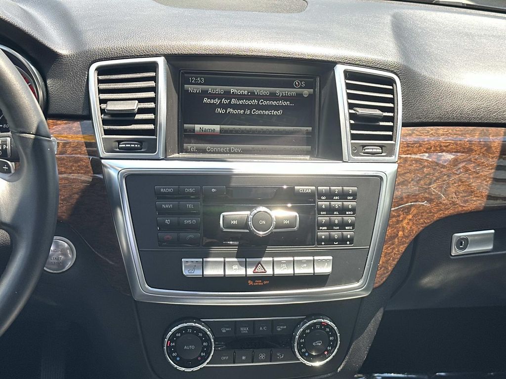 Thumbnail: 2014 Mercedes-Benz M-Class - 21