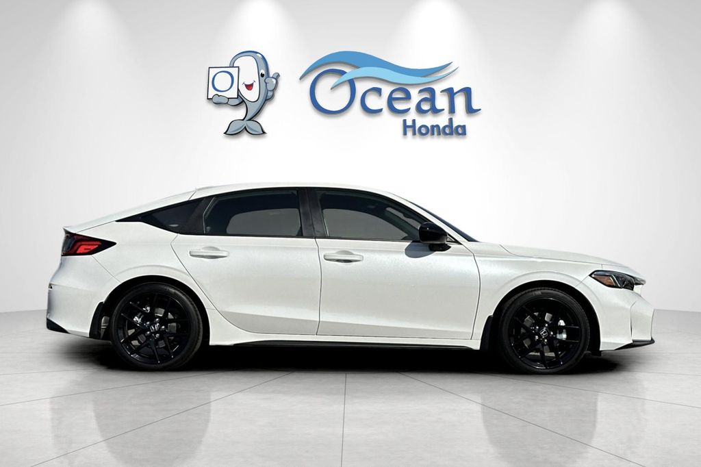 Used 2026 Platinum White Pearl Honda Sport image 8