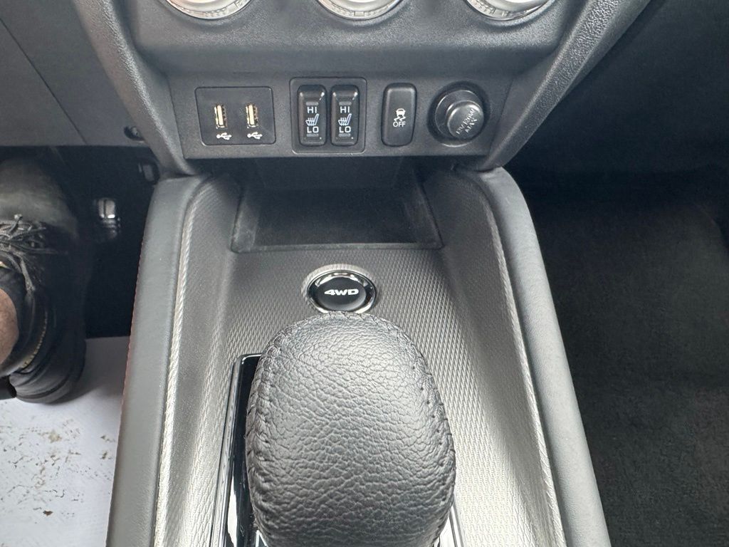 2025 Mitsubishi Outlander Sport 2.0 SE Silver at Auto Express Mitsubishi