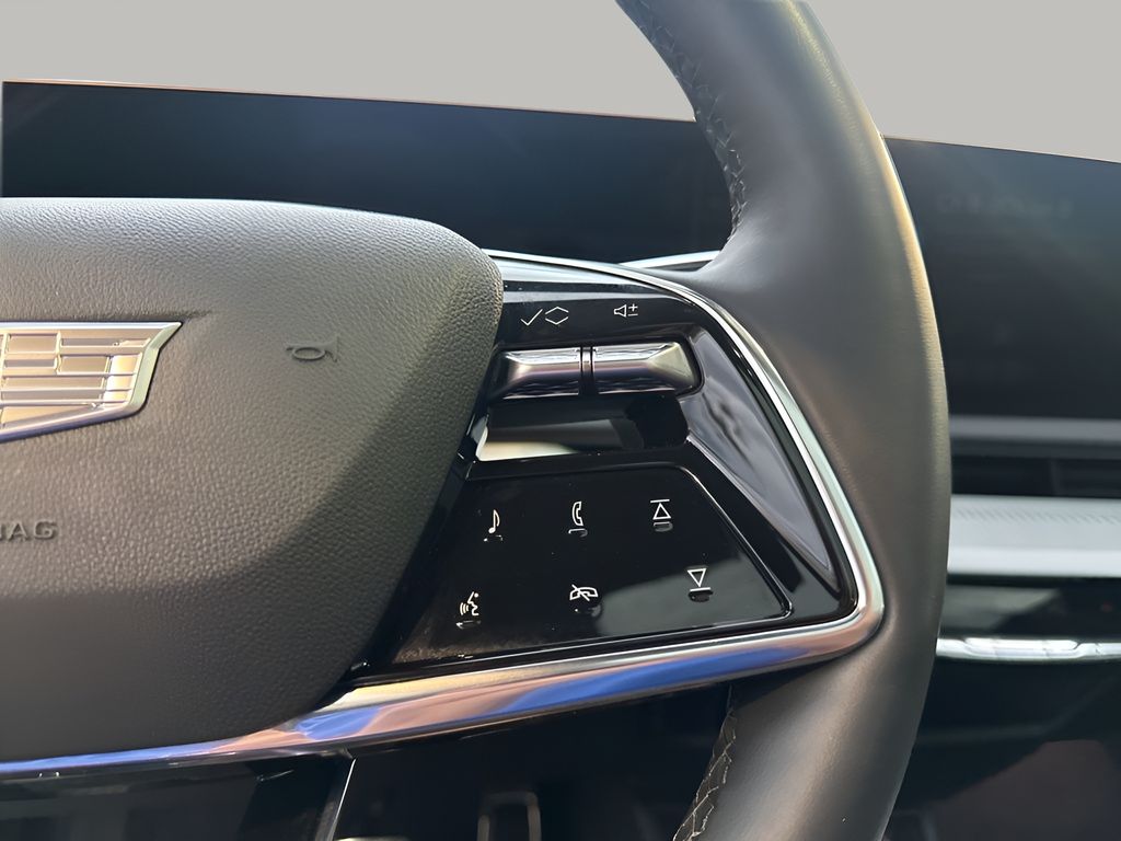 Used Car 2025 Cadillac Optiq  Sport For Sale Under $50,000 In Austin, Texas