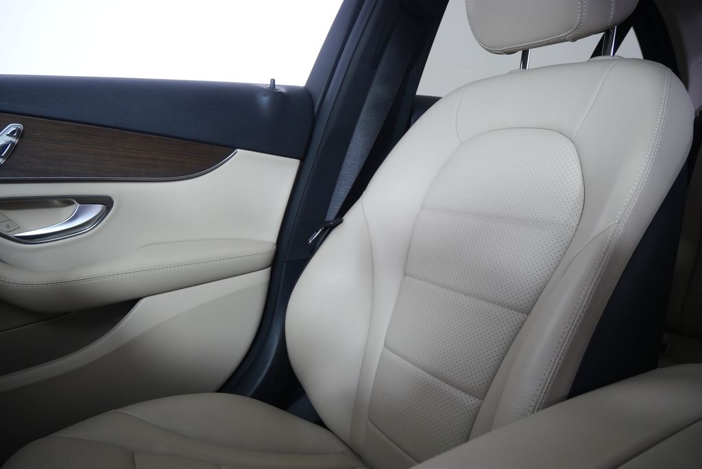 Thumbnail: 2019 Mercedes-Benz C-Class - 22