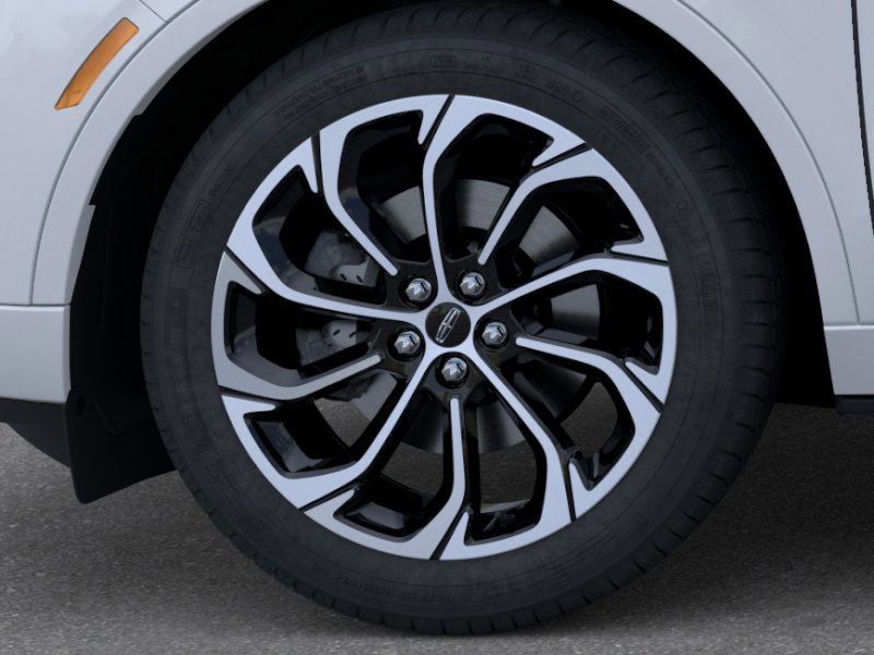 New 2026 White Lincoln Reserve image 19