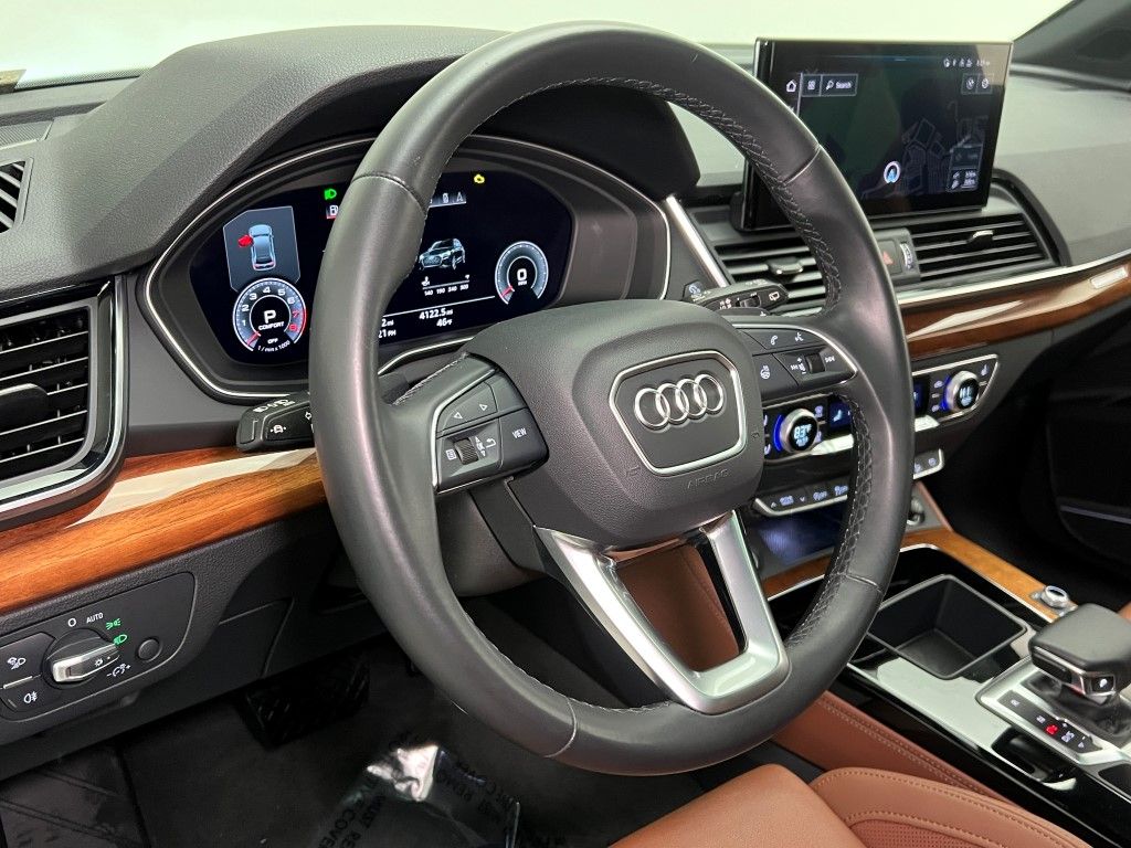 Thumbnail: 2023 Audi Q5 - 27