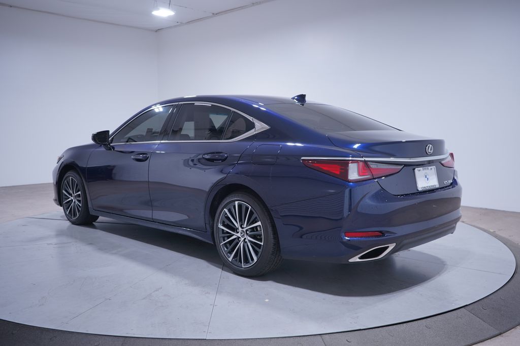 2023 Lexus ES 350 3