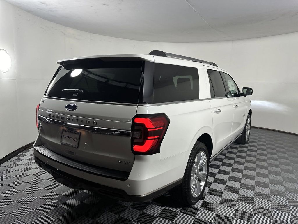 2024 Ford Expedition Max King Ranch 7