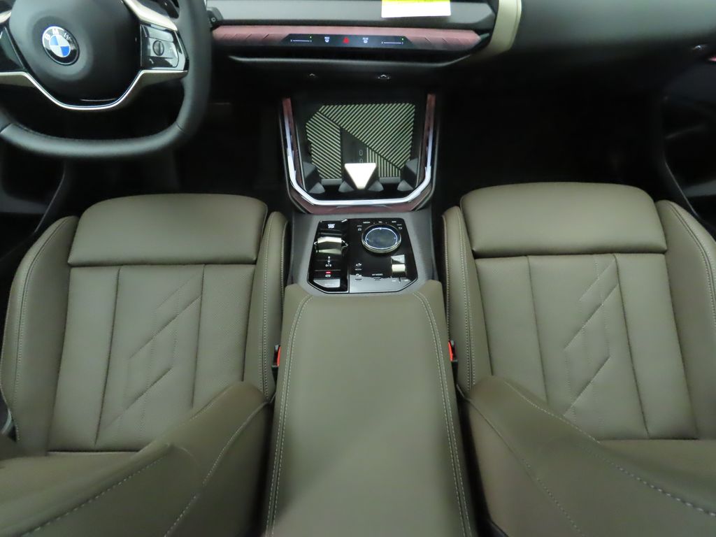 Thumbnail: 2025 BMW X3 - 17