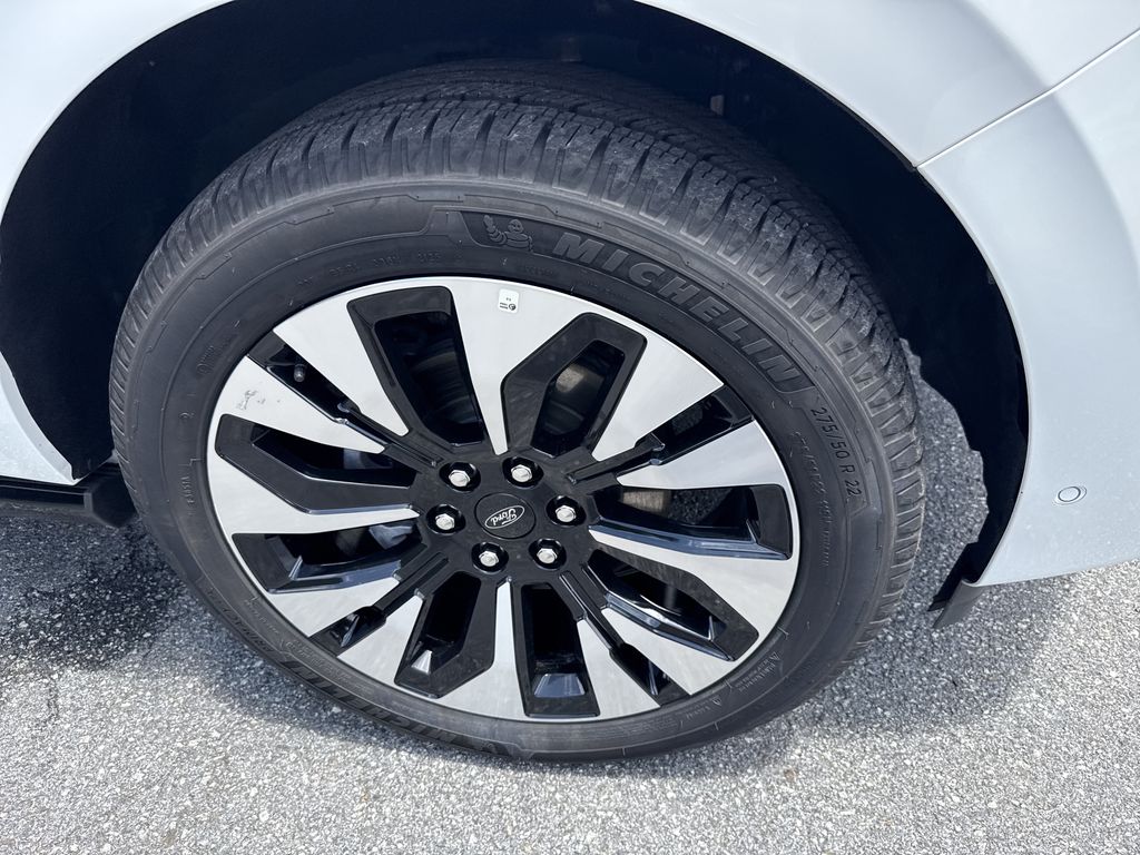 Used 2025 Ford Expedition SUV