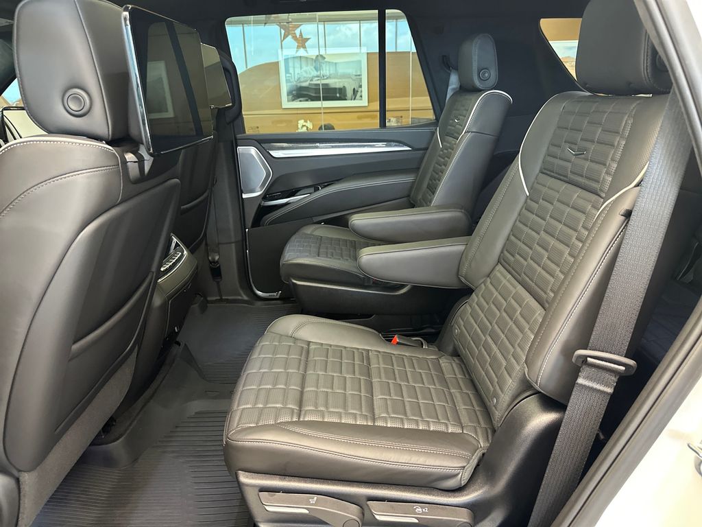 Used Car 2025 Cadillac Escalade  V-series For Sale Under $200,000 In Austin, Texas