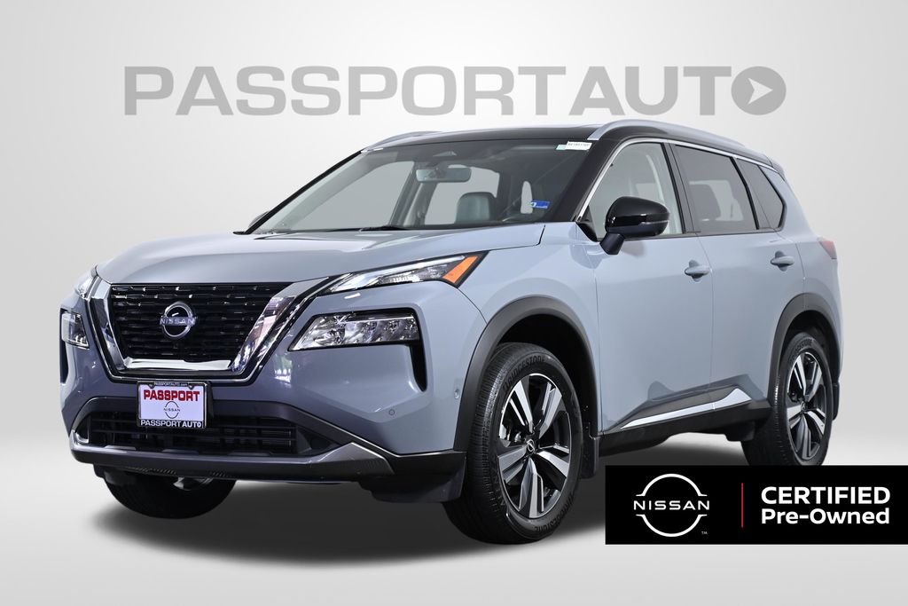 Boulder Gray Pearl/Super Black 2023 Nissan Rogue SL AWD SUV / Crossover All-Wheel Drive Automatic