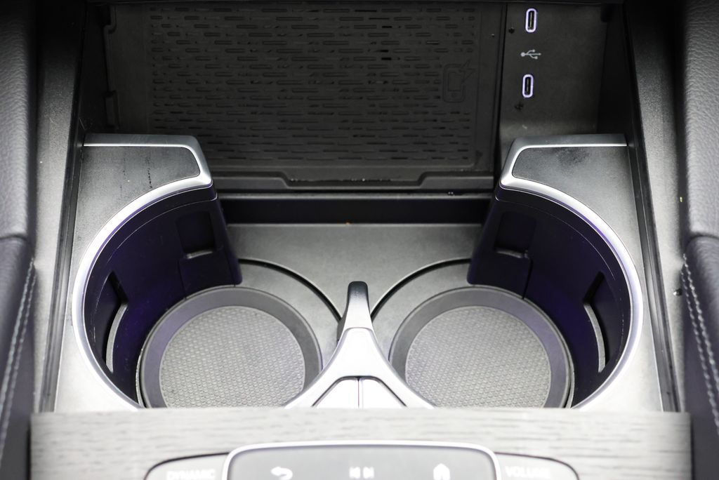 Thumbnail: 2026 Mercedes-Benz GLE - 28