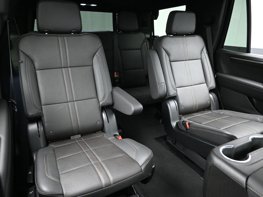 2025 Chevrolet Tahoe 4WD High Country
