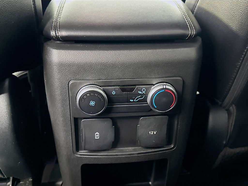 Used Car 2021 Ford Explorer  Xlt For Sale Under $25,000 In Austin, Texas