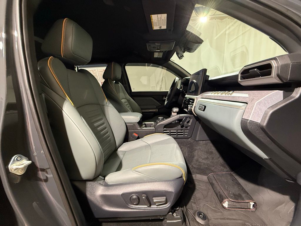 Thumbnail: 2024 Toyota Tacoma - 19