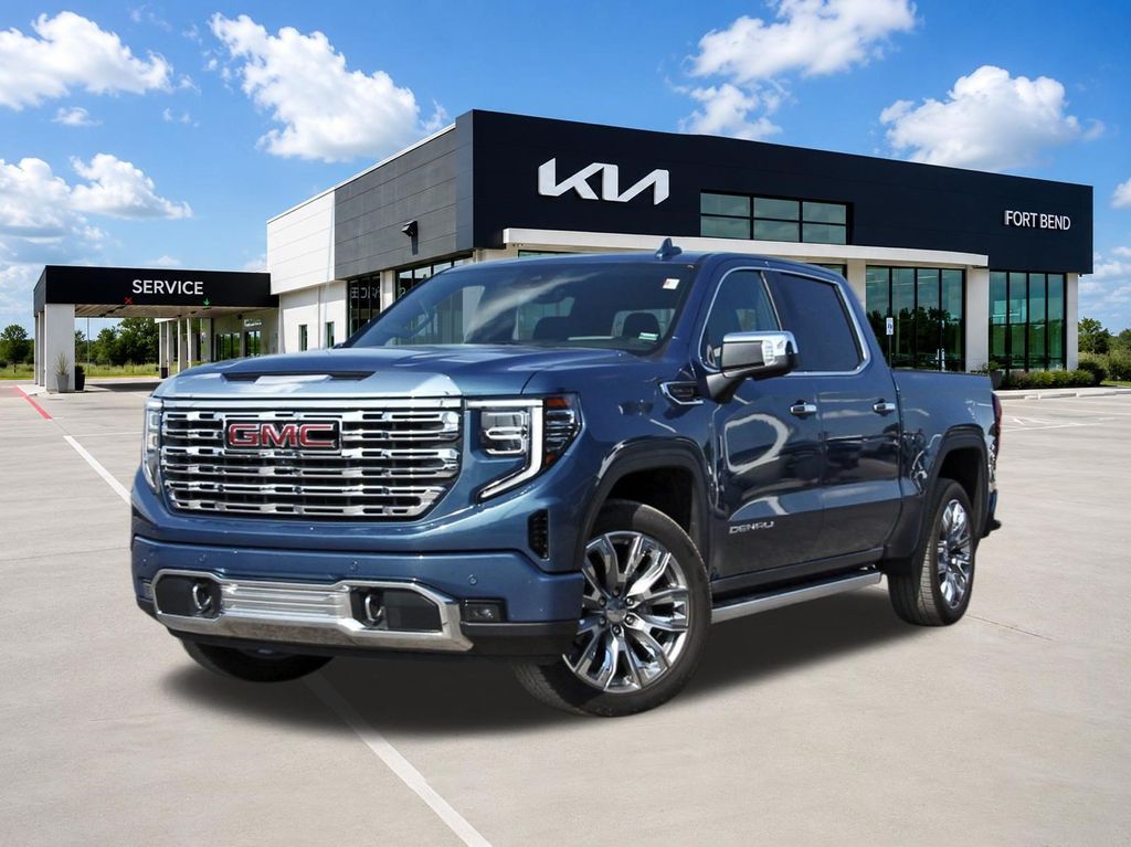 Used 2025 GMC Sierra 1500 Denali  Crew Cab