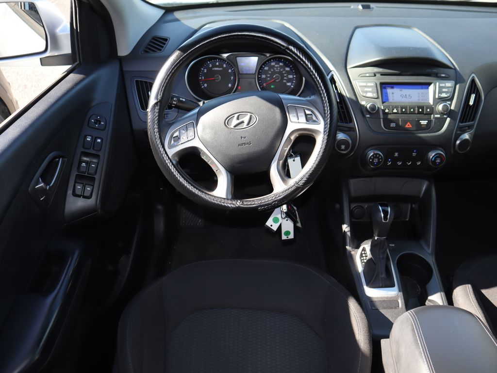 Thumbnail: 2014 Hyundai Tucson - 6