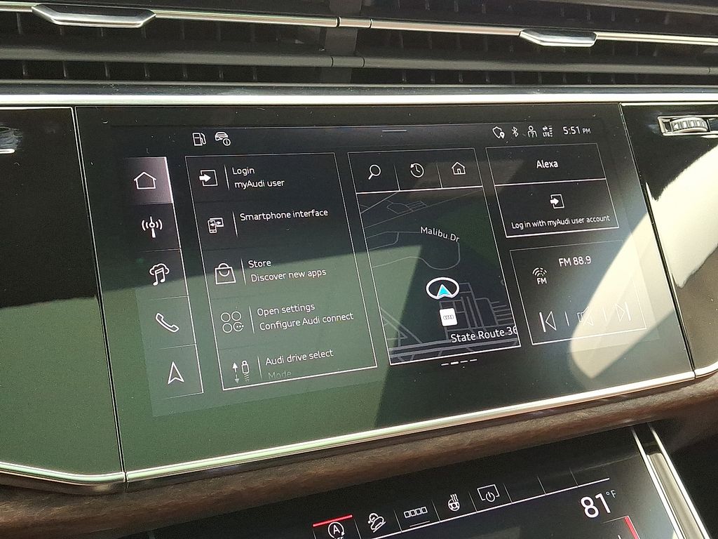 Thumbnail: 2026 Audi Q7 - 11