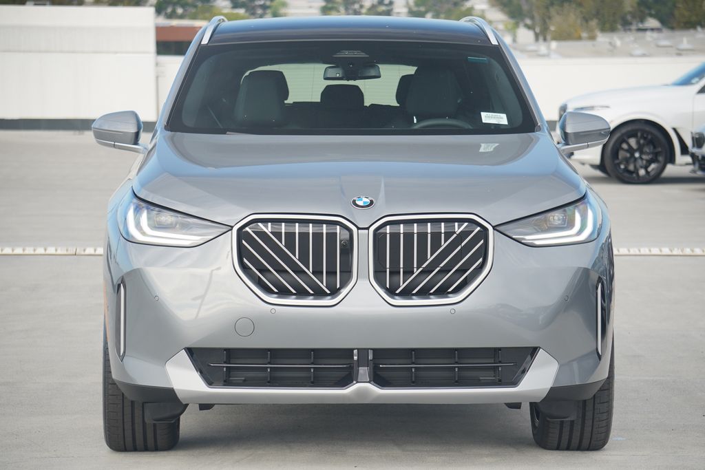 Thumbnail: 2026 BMW X3 - 2