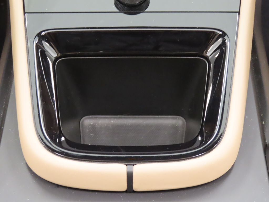 Thumbnail: 2025 Porsche Cayenne - 29