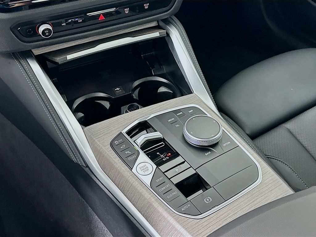 Thumbnail: 2025 BMW 4 Series - 17