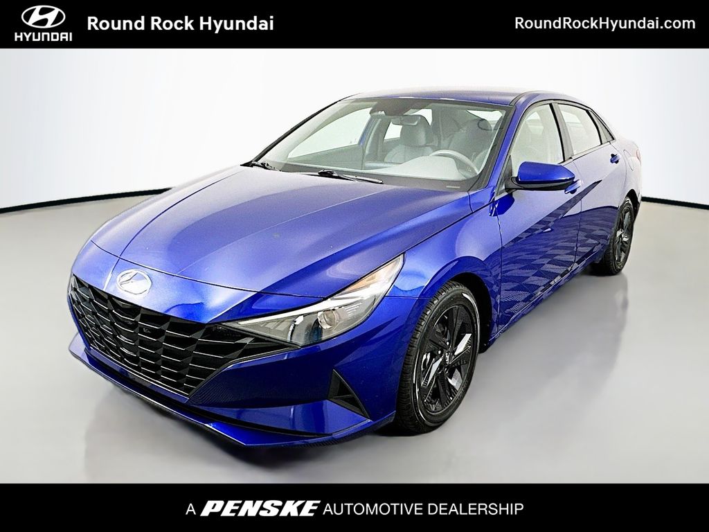 2023 Hyundai Elantra SEL -
                Round Rock, TX