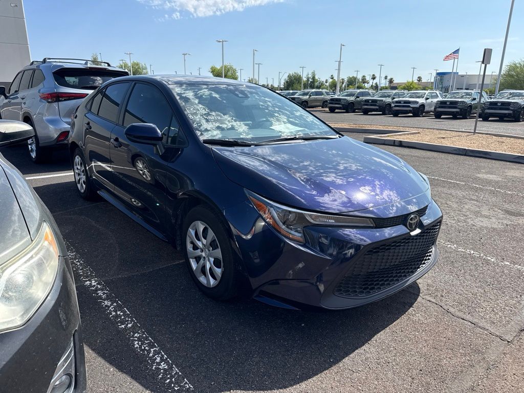 Thumbnail: 2022 Toyota Corolla - 3