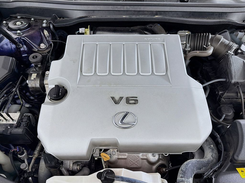 Thumbnail: 2018 Lexus ES - 31