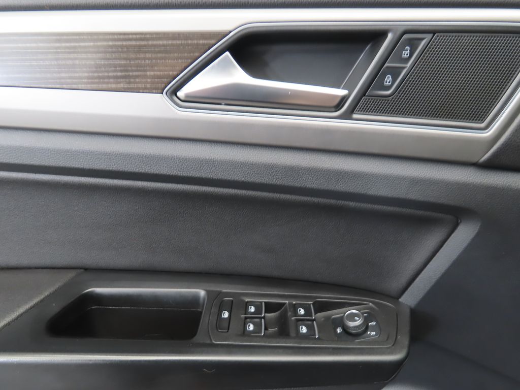 Thumbnail: 2019 Volkswagen Atlas - 23