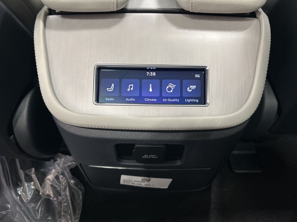 new 2026 Lincoln Navigator L car, priced at $111,115