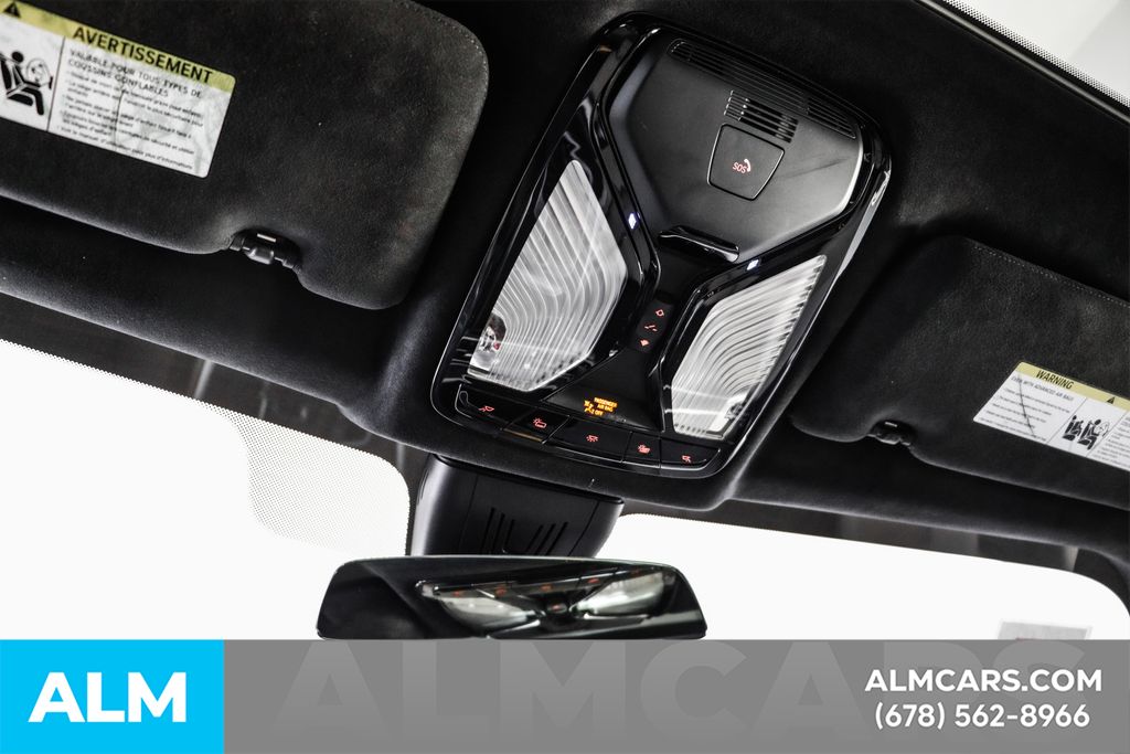 Used 2022 Black BMW xDrive40i image 64