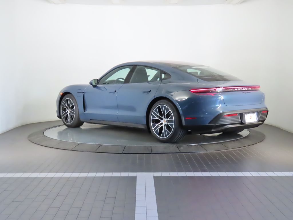Thumbnail: 2025 Porsche Taycan - 3