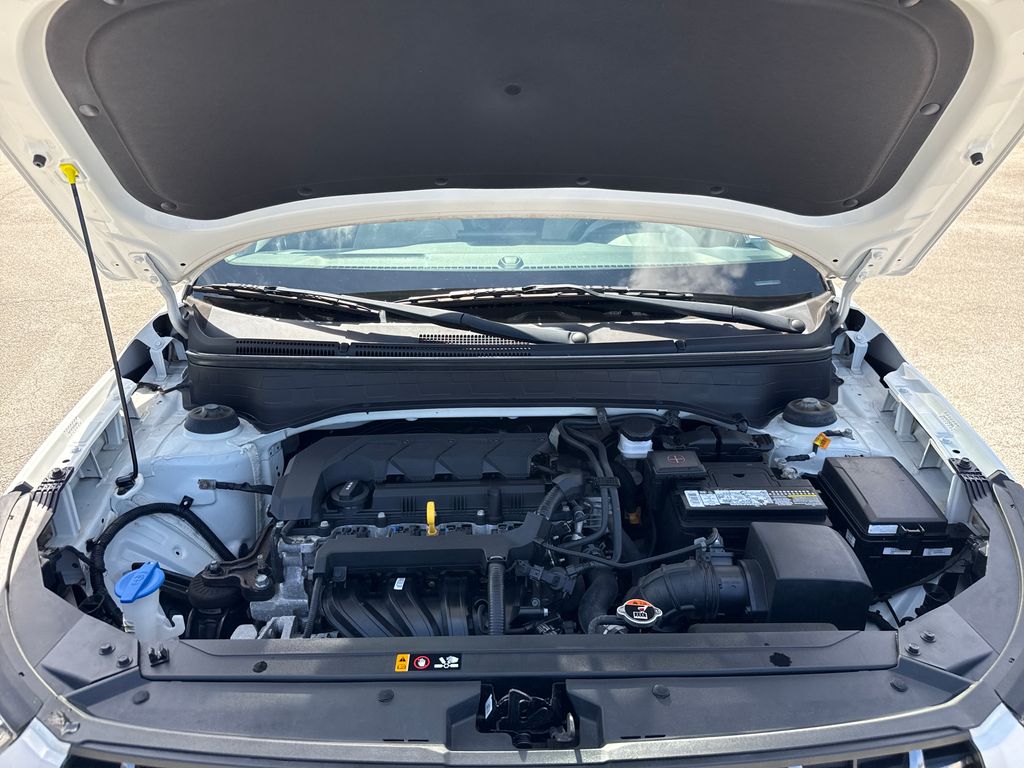Certified Used 2020 White Hyundai SEL image 28