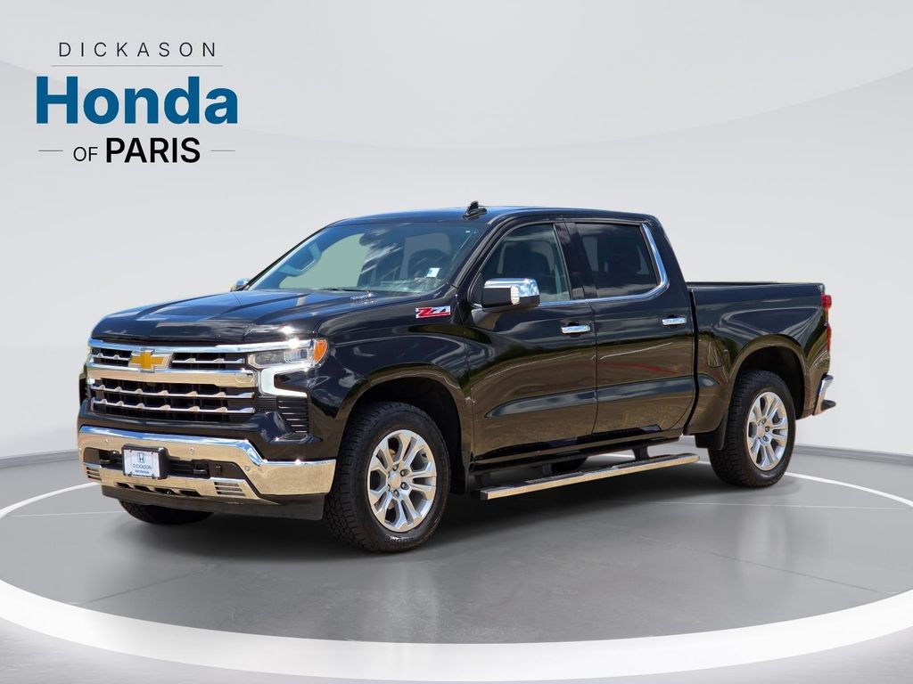 2023 Chevrolet Silverado 1500 LTZ Crew Cab 4WD