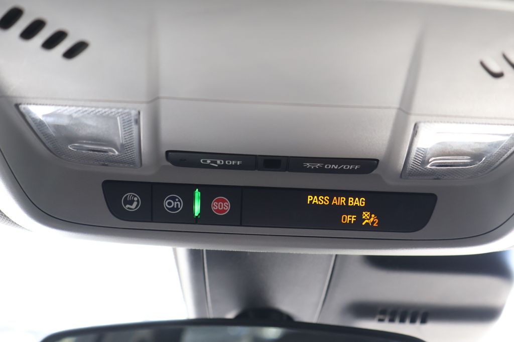 Thumbnail: 2025 Chevrolet Malibu - 25