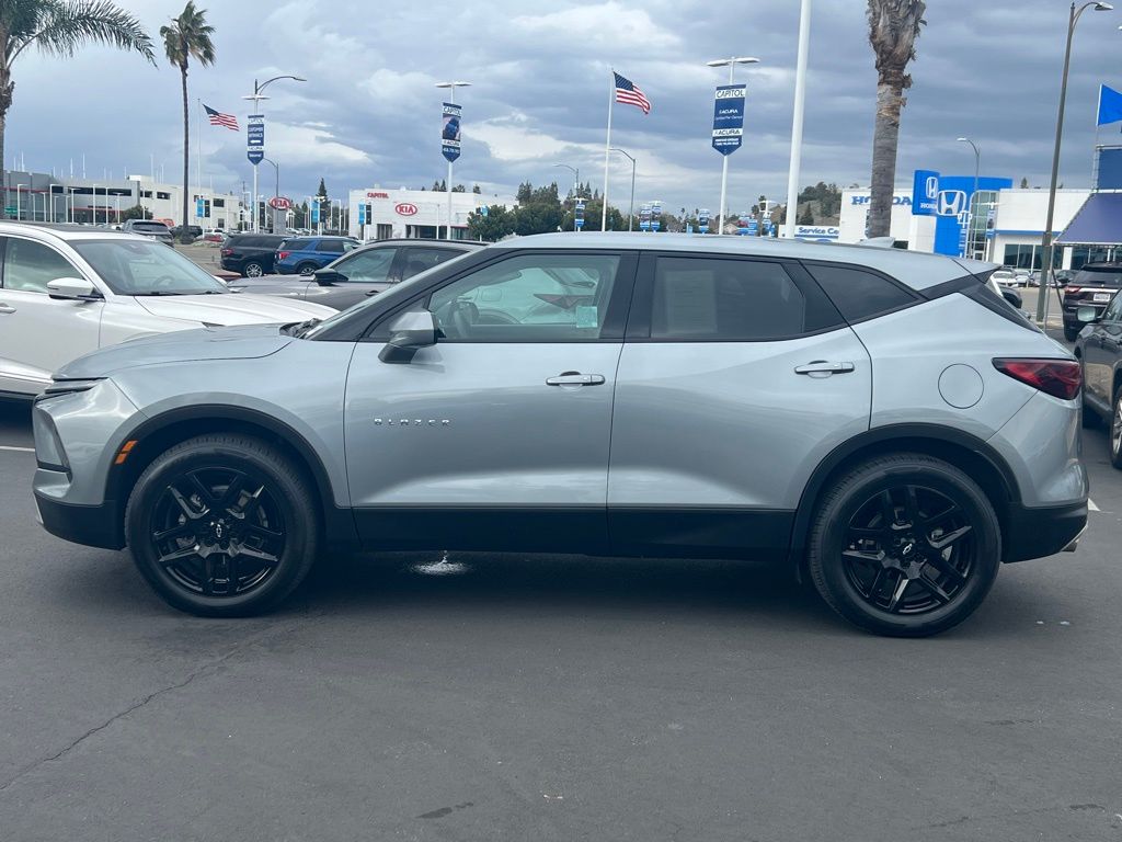 Thumbnail: 2023 Chevrolet Blazer - 7