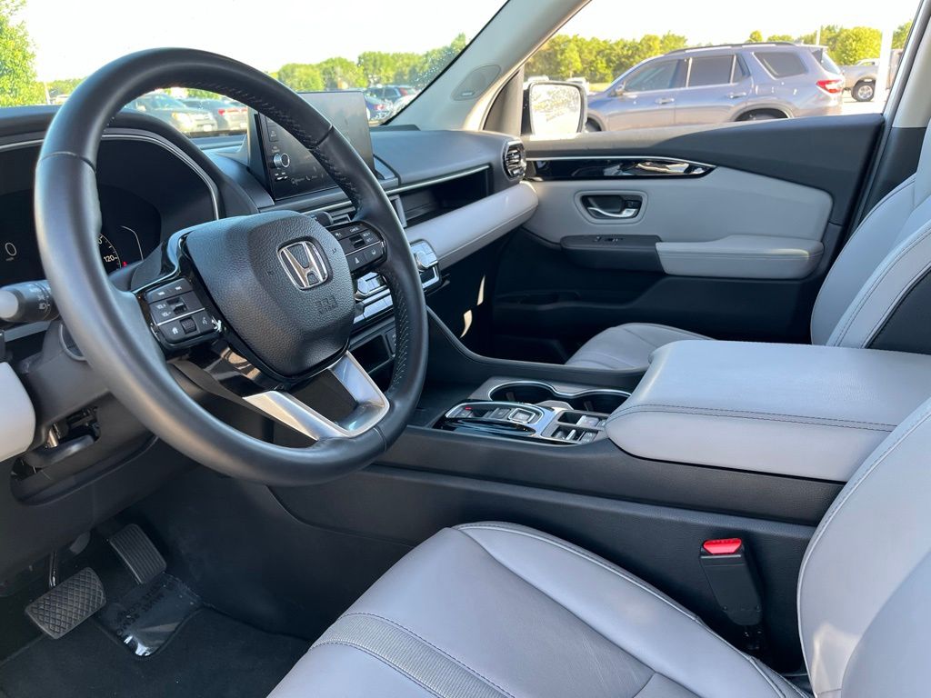 Thumbnail: 2025 Honda Pilot - 20