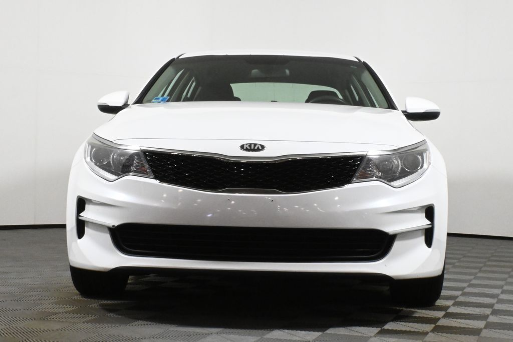 Thumbnail: 2018 Kia Optima - 11