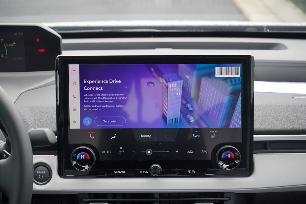 Thumbnail: 2026 Subaru Solterra - 10