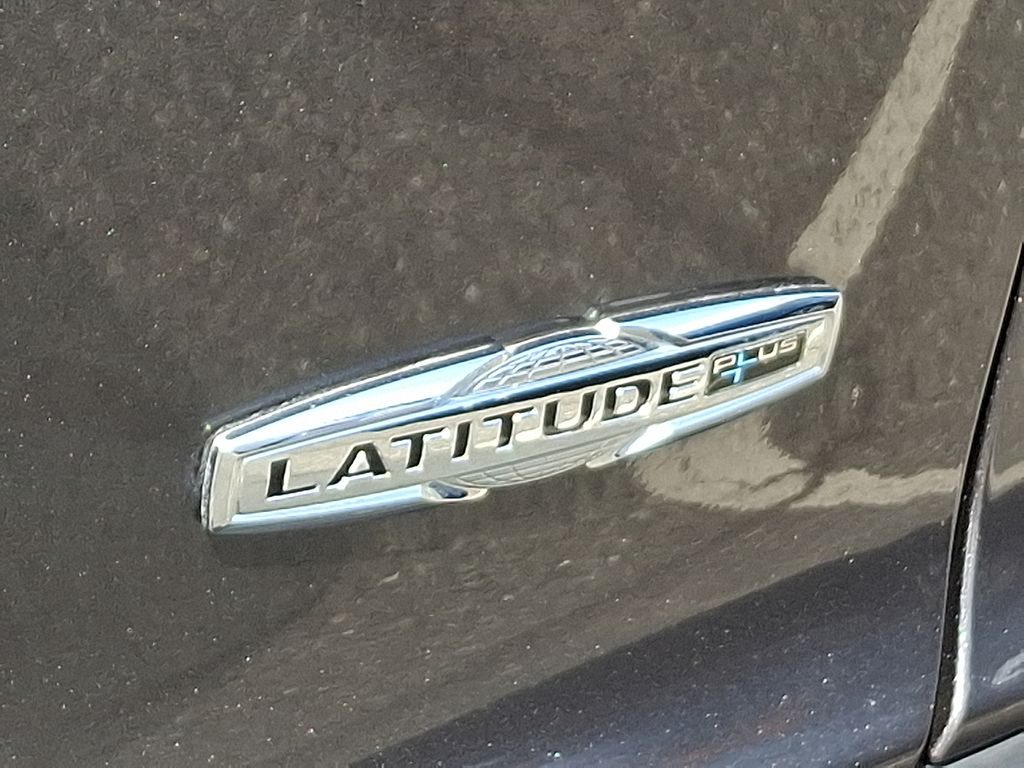 2019 Jeep Cherokee Latitude 30
