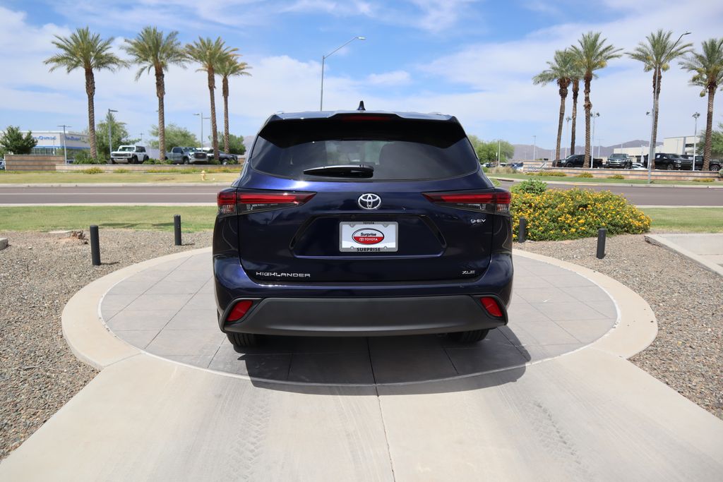 2025 Toyota Highlander XLE 6