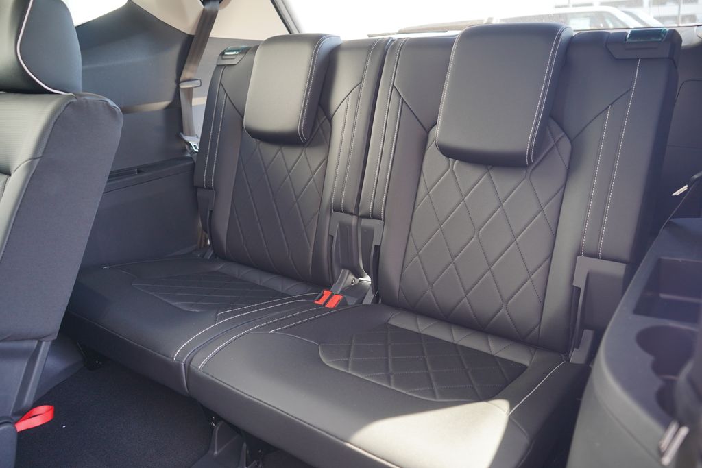 Thumbnail: 2025 Volkswagen Atlas - 8