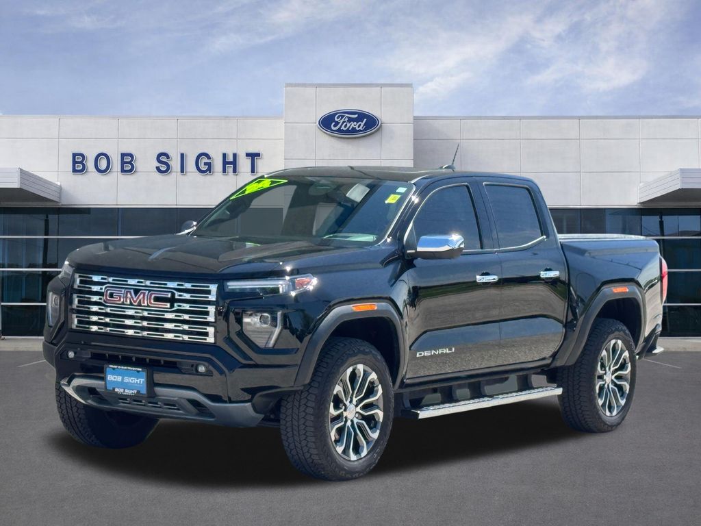 Used 2024 GMC Canyon Denali with VIN 1GTP6FEK8R1268487 for sale in Kansas City