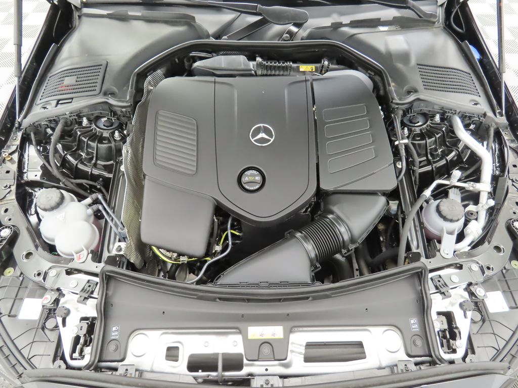 Thumbnail: 2025 Mercedes-Benz C-Class - 29