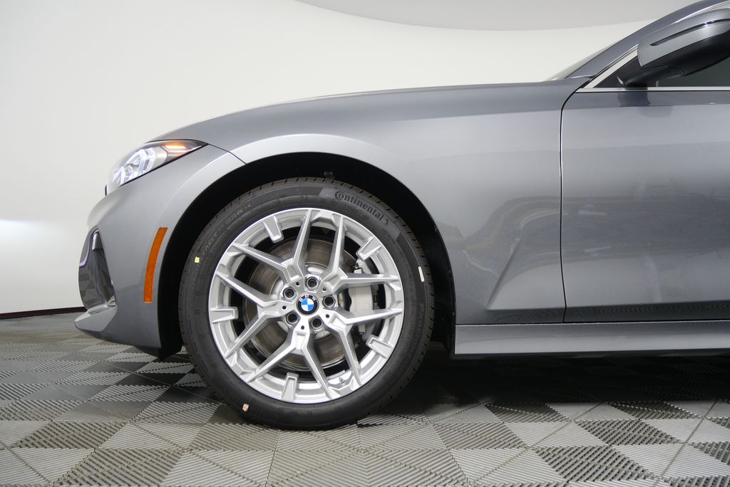 Thumbnail: 2025 BMW 3 Series - 7