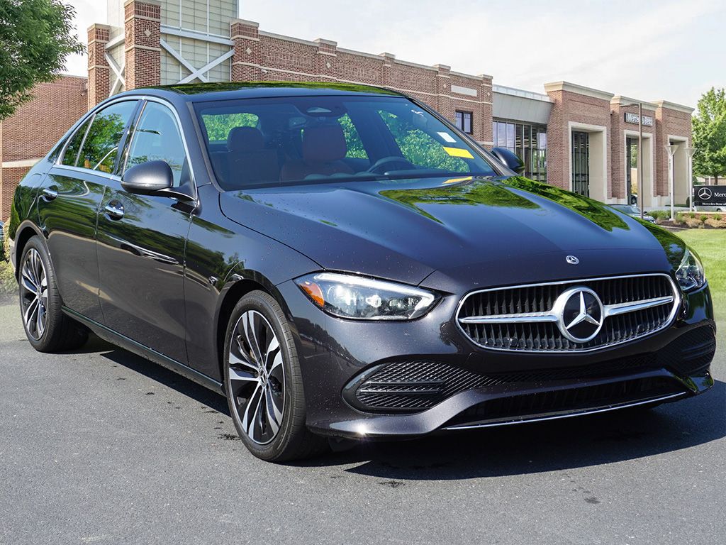 Thumbnail: 2022 Mercedes-Benz C-Class - 3