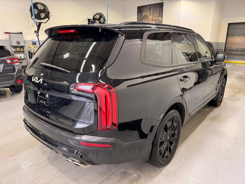 Thumbnail: 2022 Kia Telluride - 6