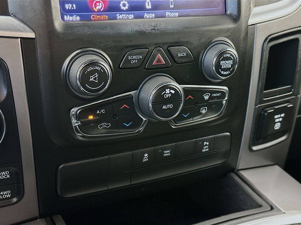 Ram1500 Classic18