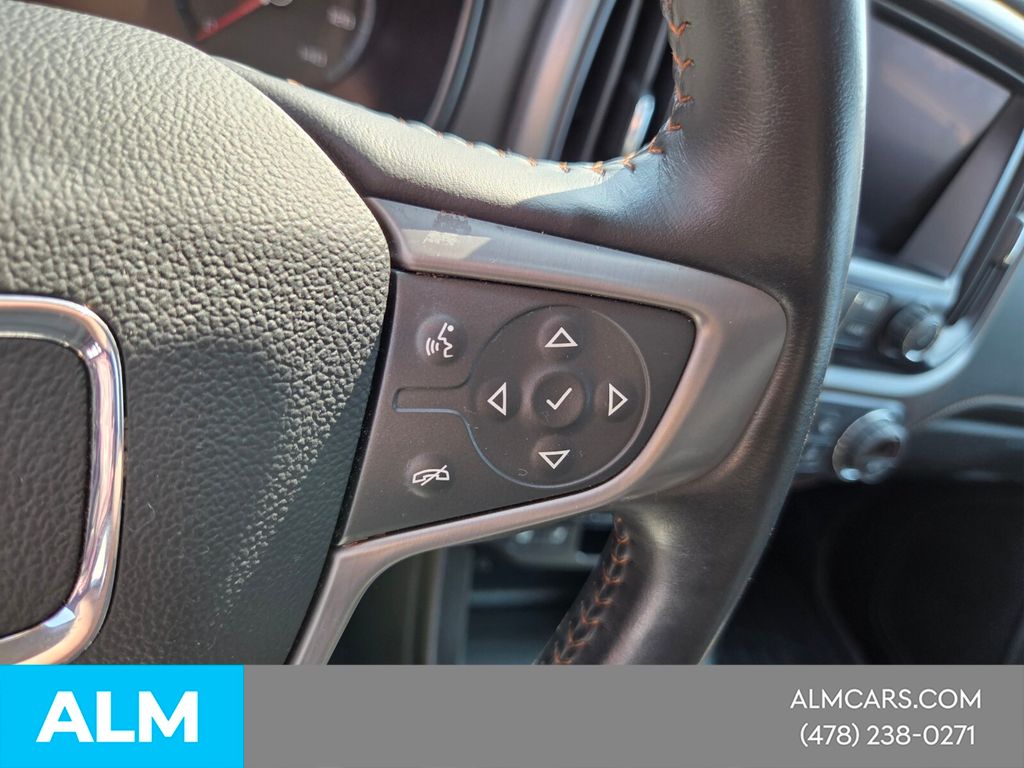 Used 2021 Black GMC AT4 w/Leather image 23