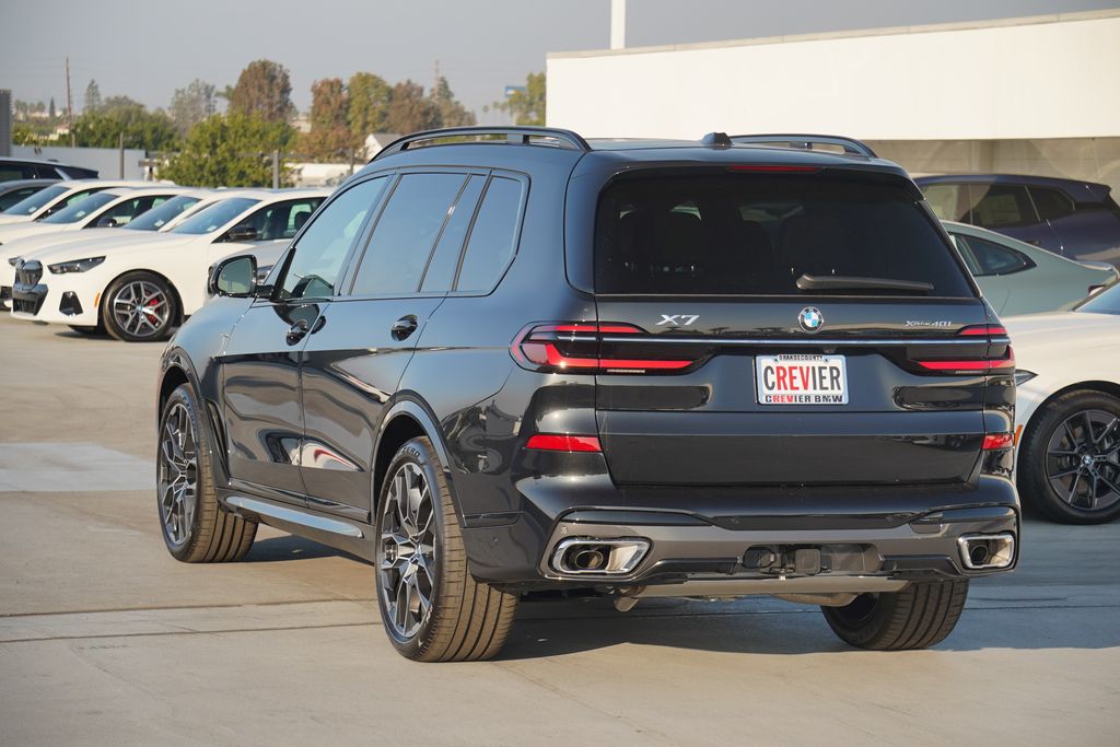 2025 BMW X7 xDrive40i 7