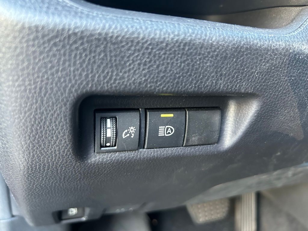 Thumbnail: 2024 Toyota RAV4 - 18